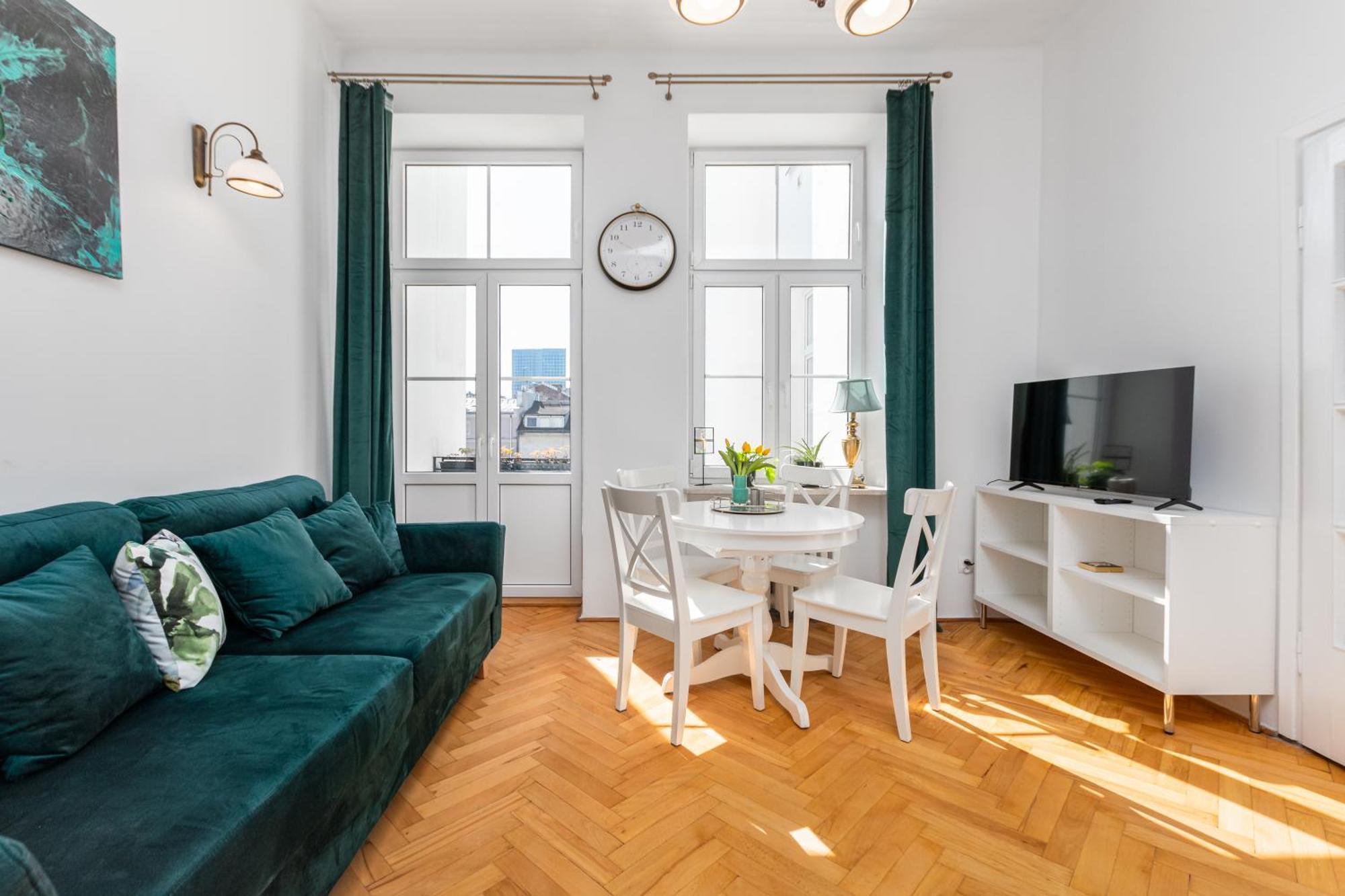 Nowy Swiat 28 By Homeprime